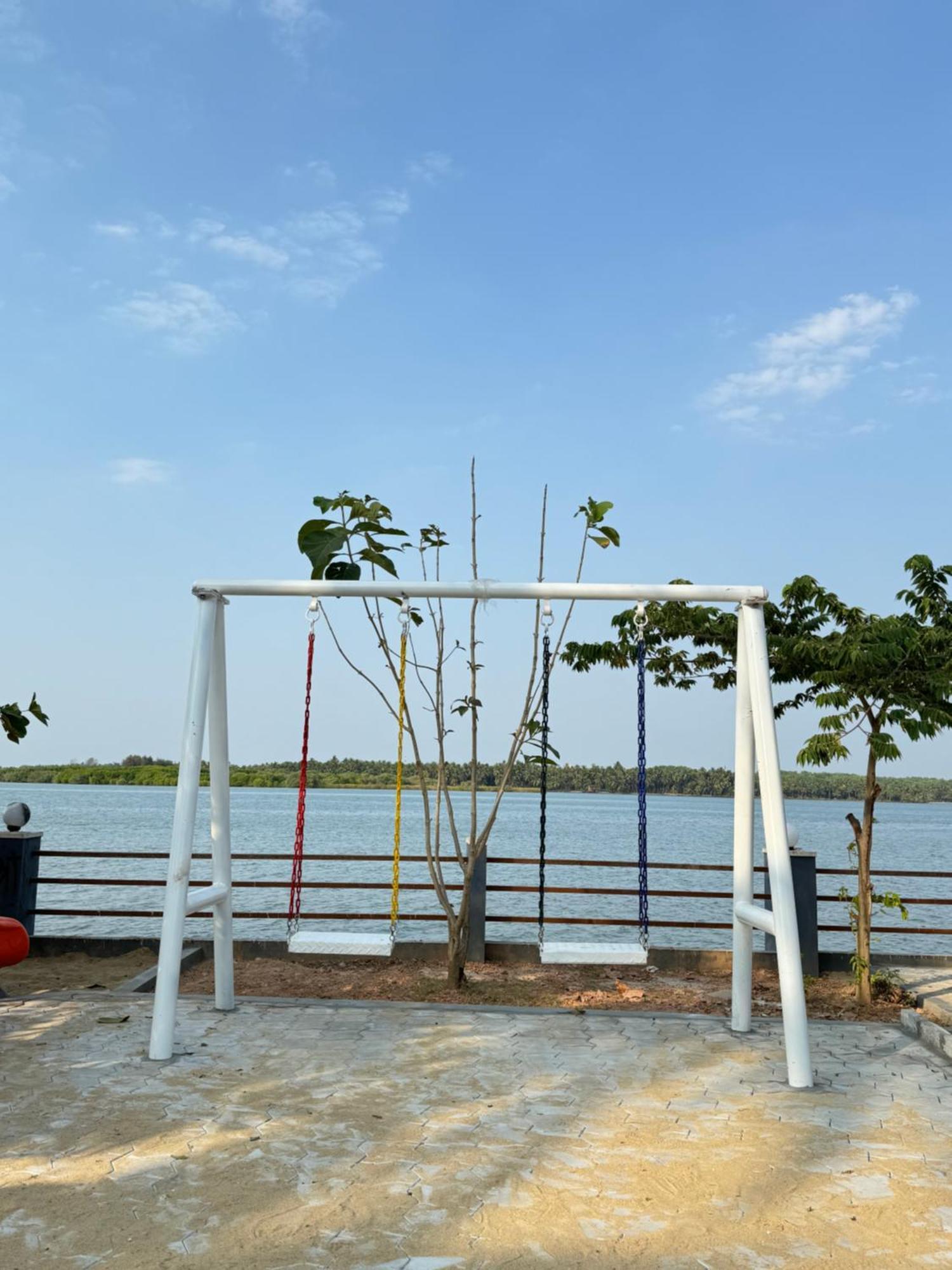 The Backwater Homestay Udupi Exterior foto